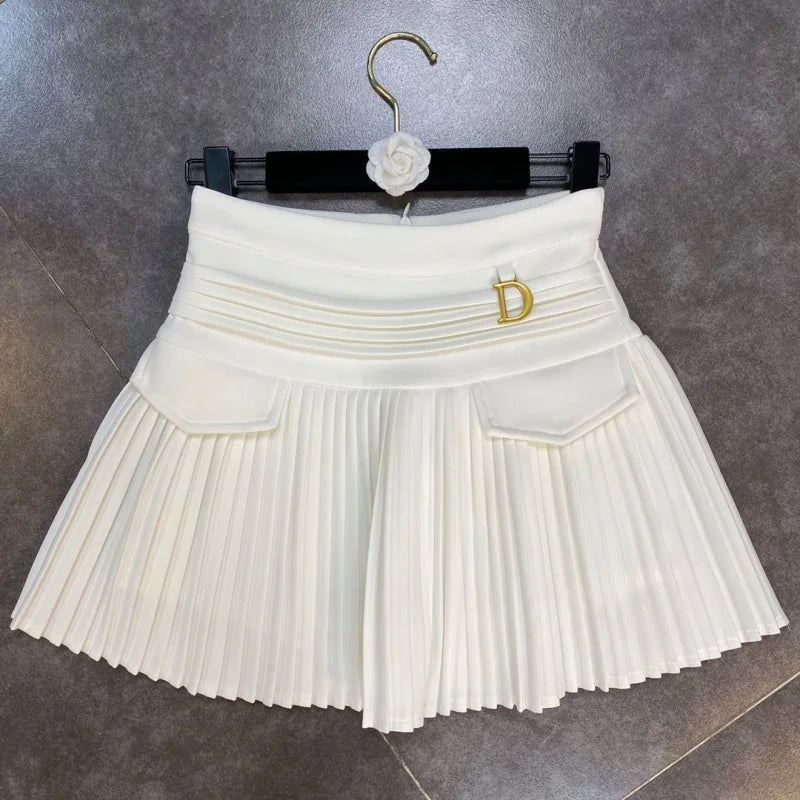 Women's Pleated Skirt Summer Fashion High Waisted White Metal D-pendant Decor Casual Short Pleated A-line Skirt With Lining