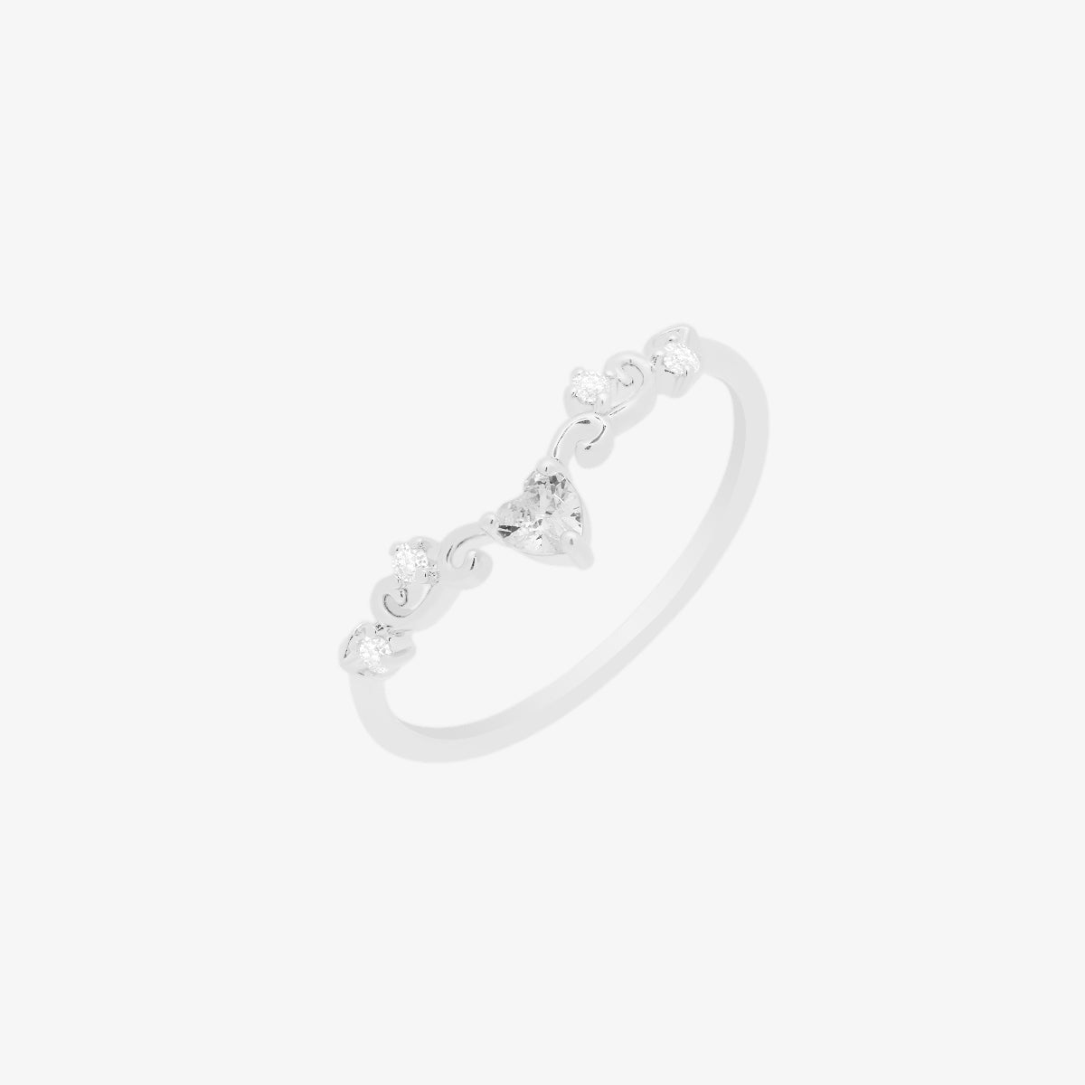 Elegante anillo de corazón