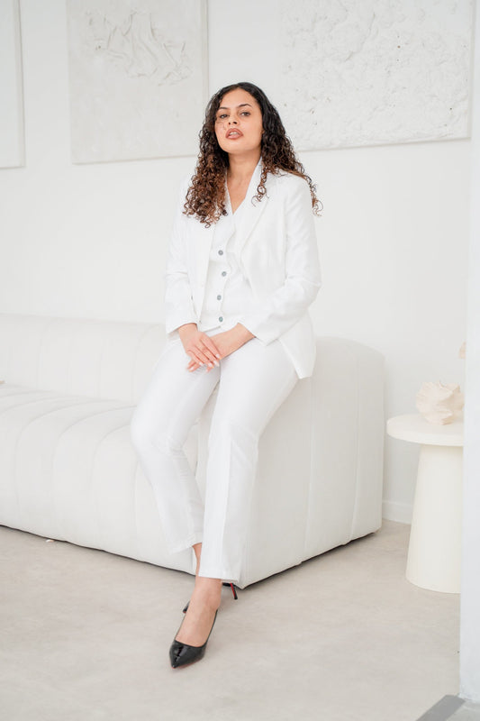 El traje de pantalón de 3 piezas blanco nieve Spark (talla UK 12)